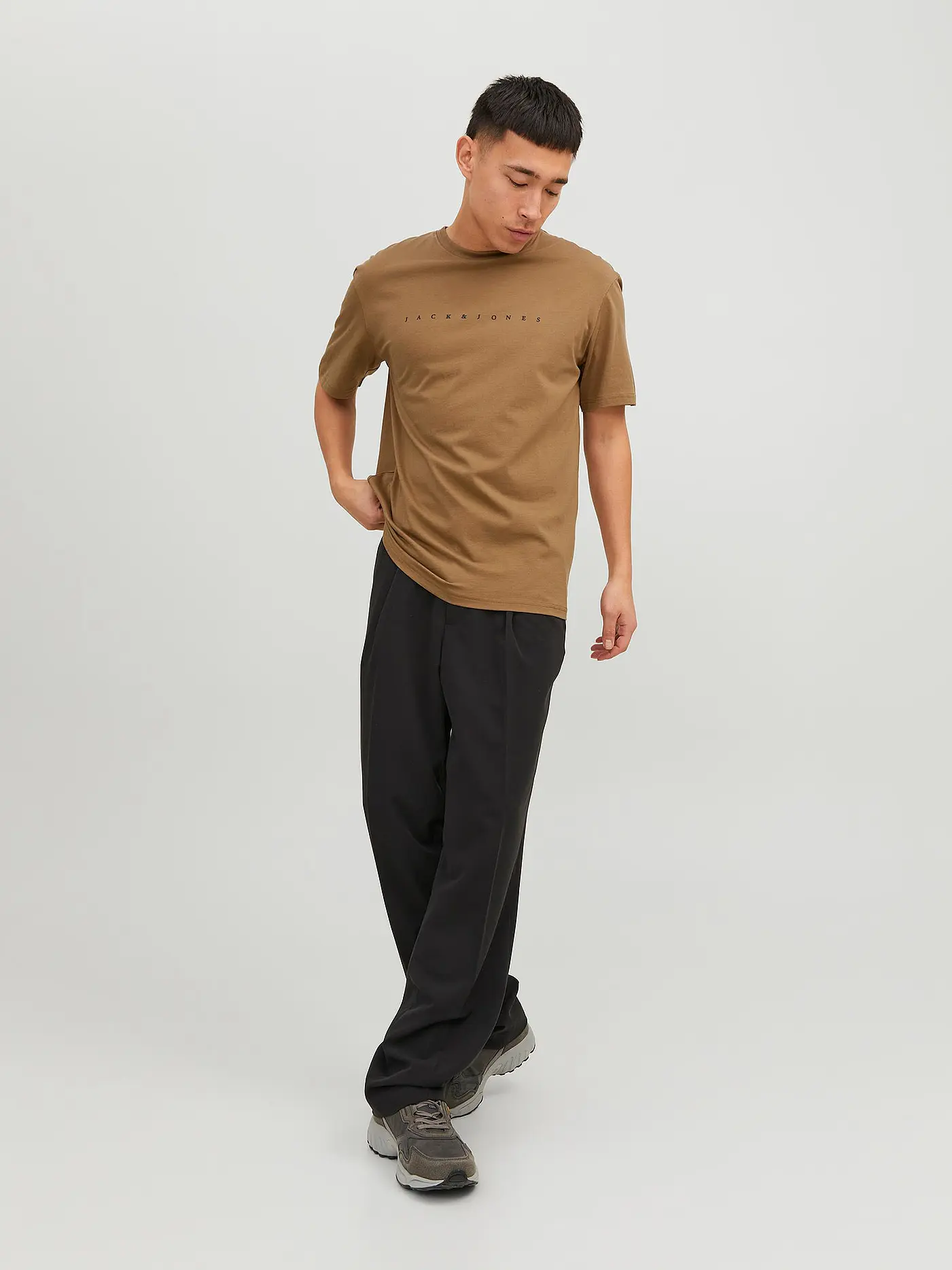 JACK & JONES | T-Shirt JJESTAR | hellbraun